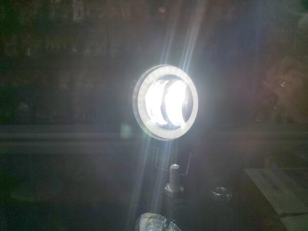 WORKING LED BLANCA BORDE AMBAR CUADRADO - Image 3