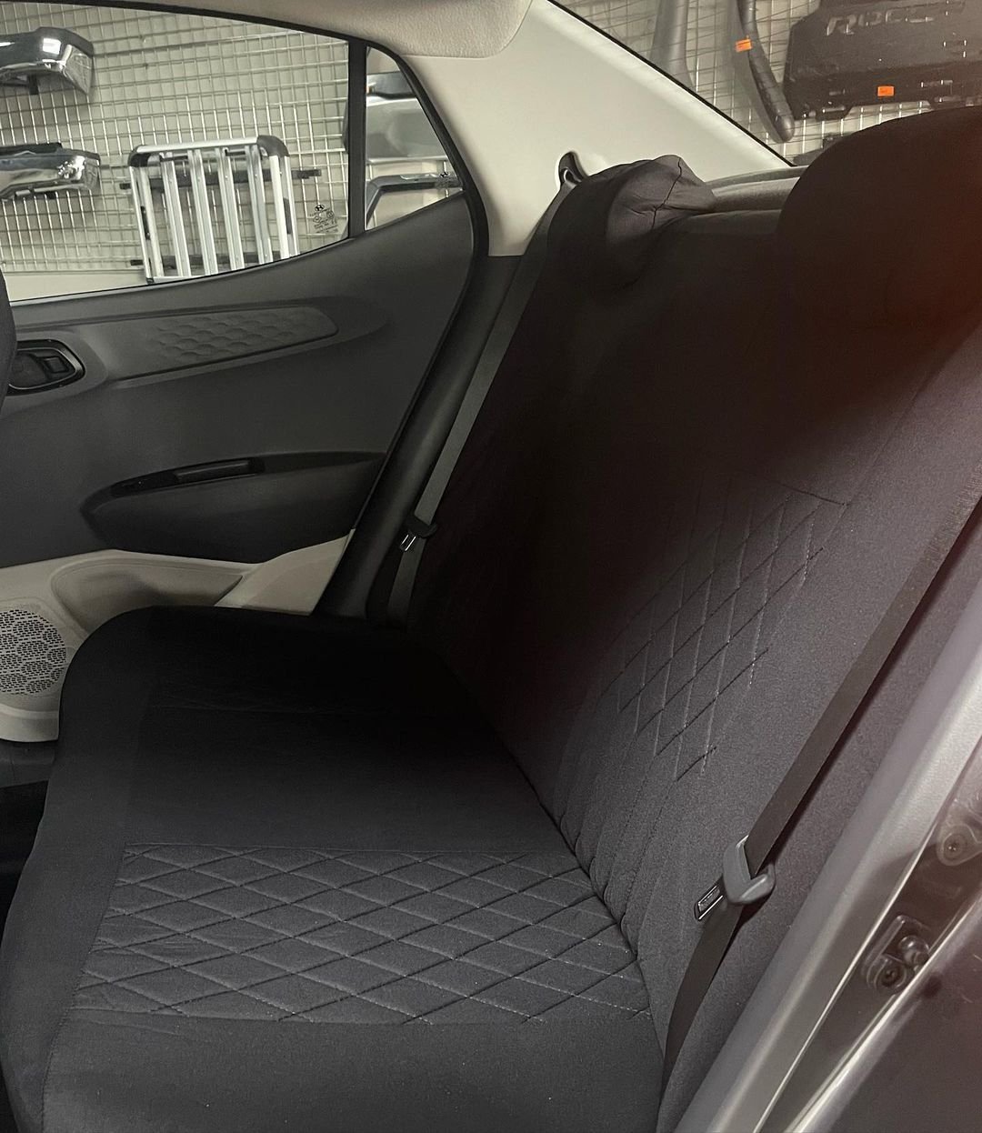 FORRO DE ASIENTO POLIESTER DE BUTACA NEGRO - Image 3