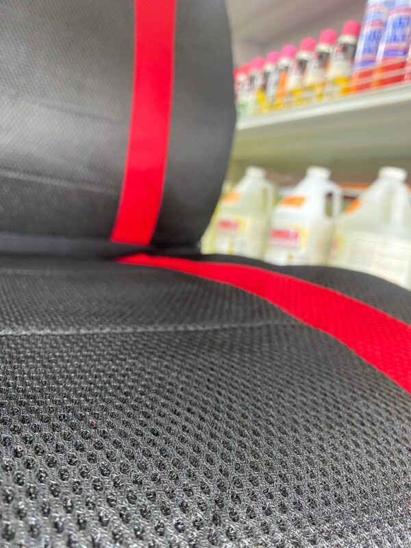 FORRO DE ASIENTO POLIESTER Y MALLA NEGRO/ROJO - Image 3