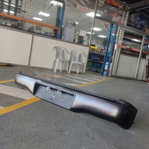 BUMPER TRASERO HILUX VIGO