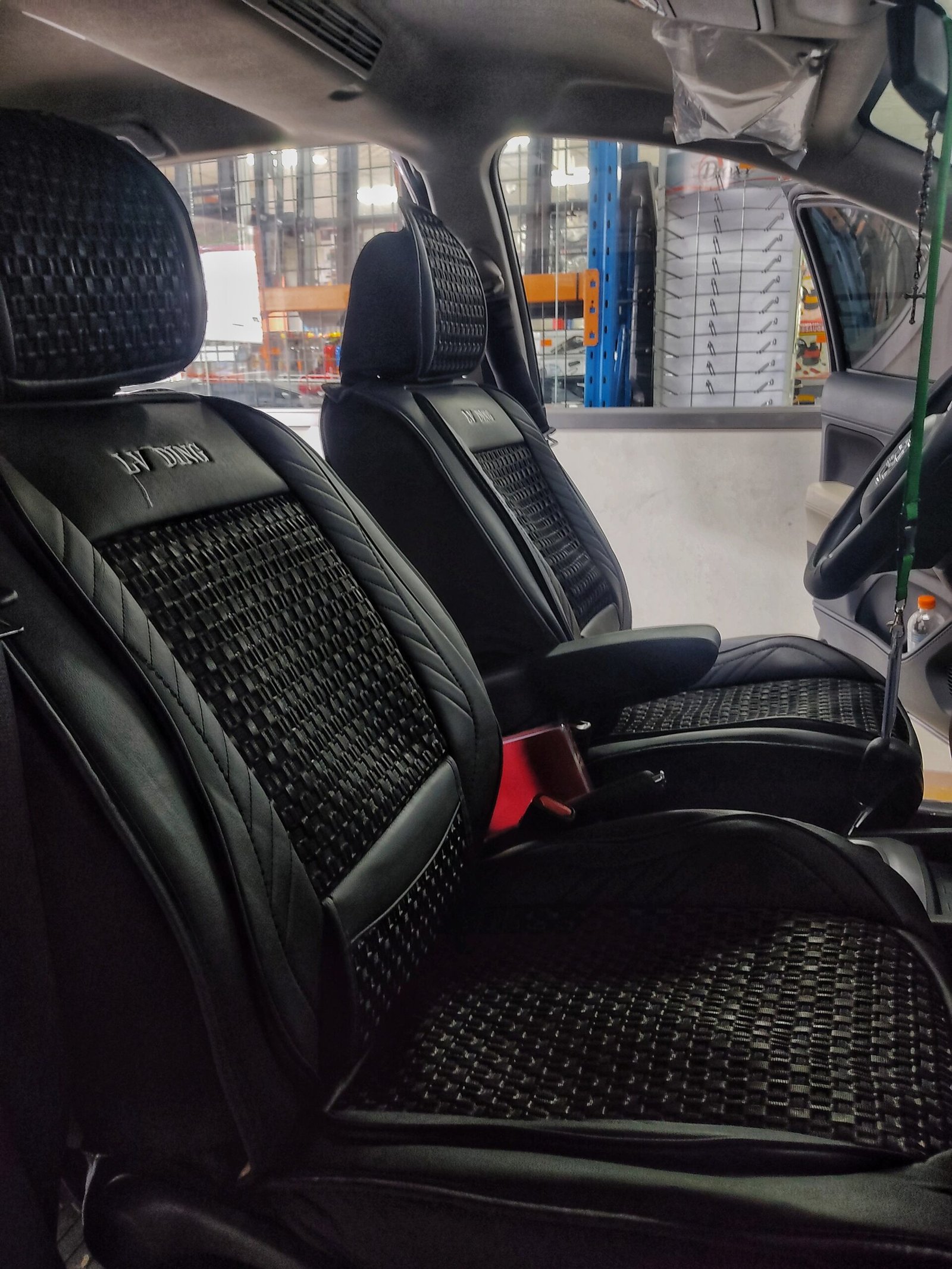 FORRO DE ASIENTO CUERINA-ICE SILK- NEGRO - Image 2