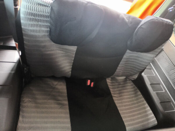 FORRO DE ASIENTO POLIESTER Y MALLA NEGRO/GRIS - Image 2