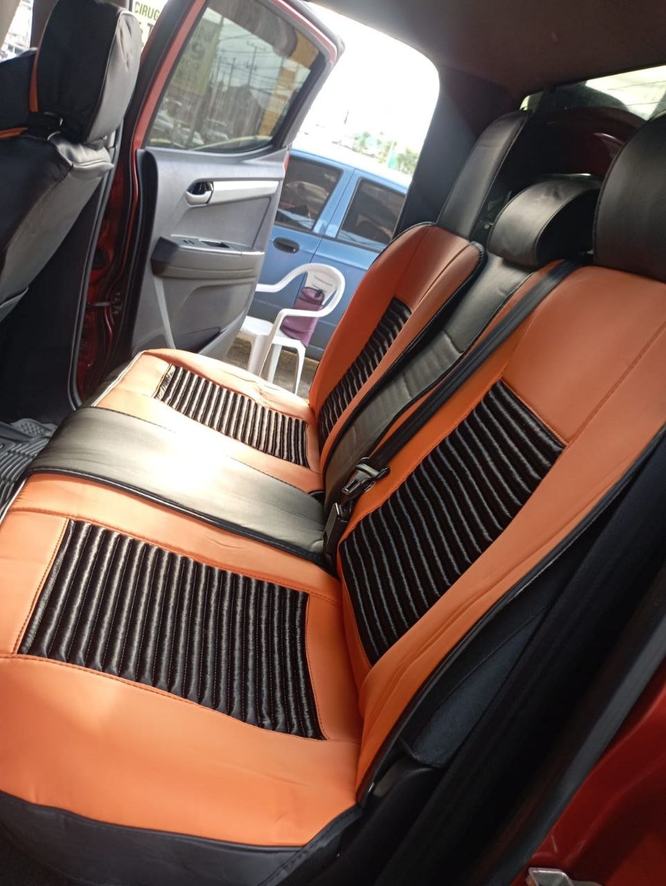 FORRO DE ASIENTO CUERINA-LINO NARANJA/NEGRO - Image 4